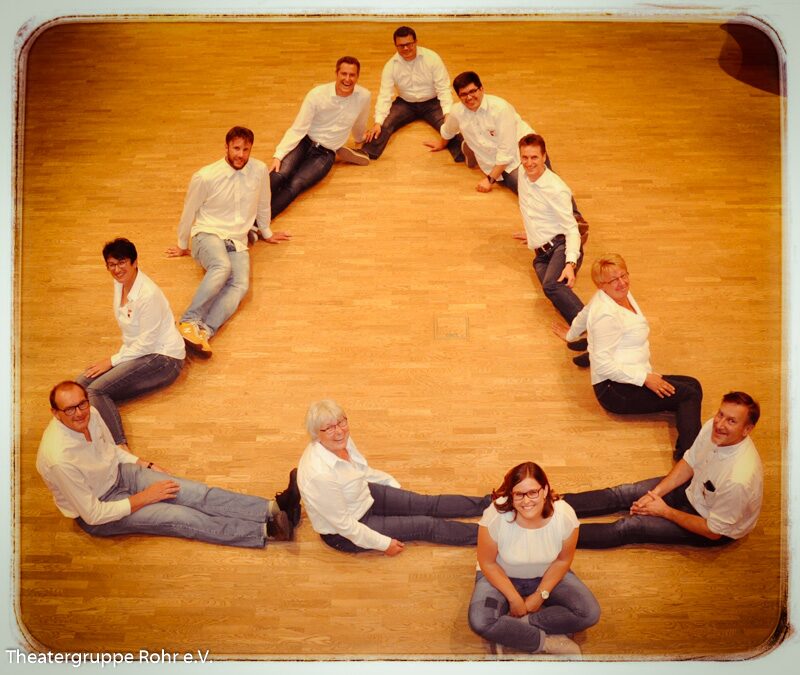Szenenfoto „Lügenglocke“ – Theatergruppe Rohr, Spielzeit 2017