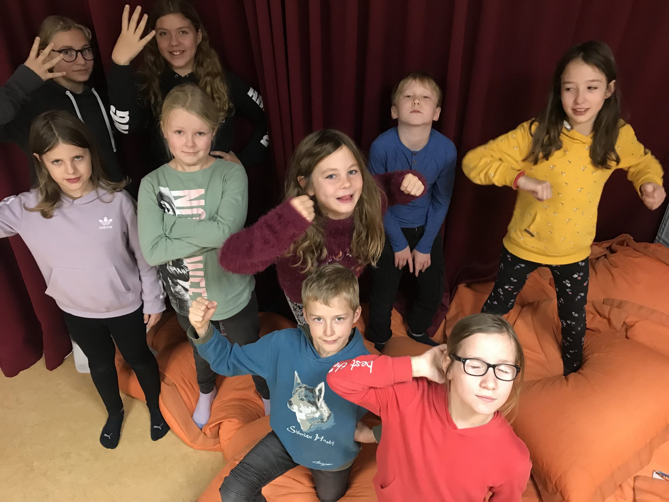 Theaterkids: Auftritt bei den Theatertagen – Theatergruppe Rohr